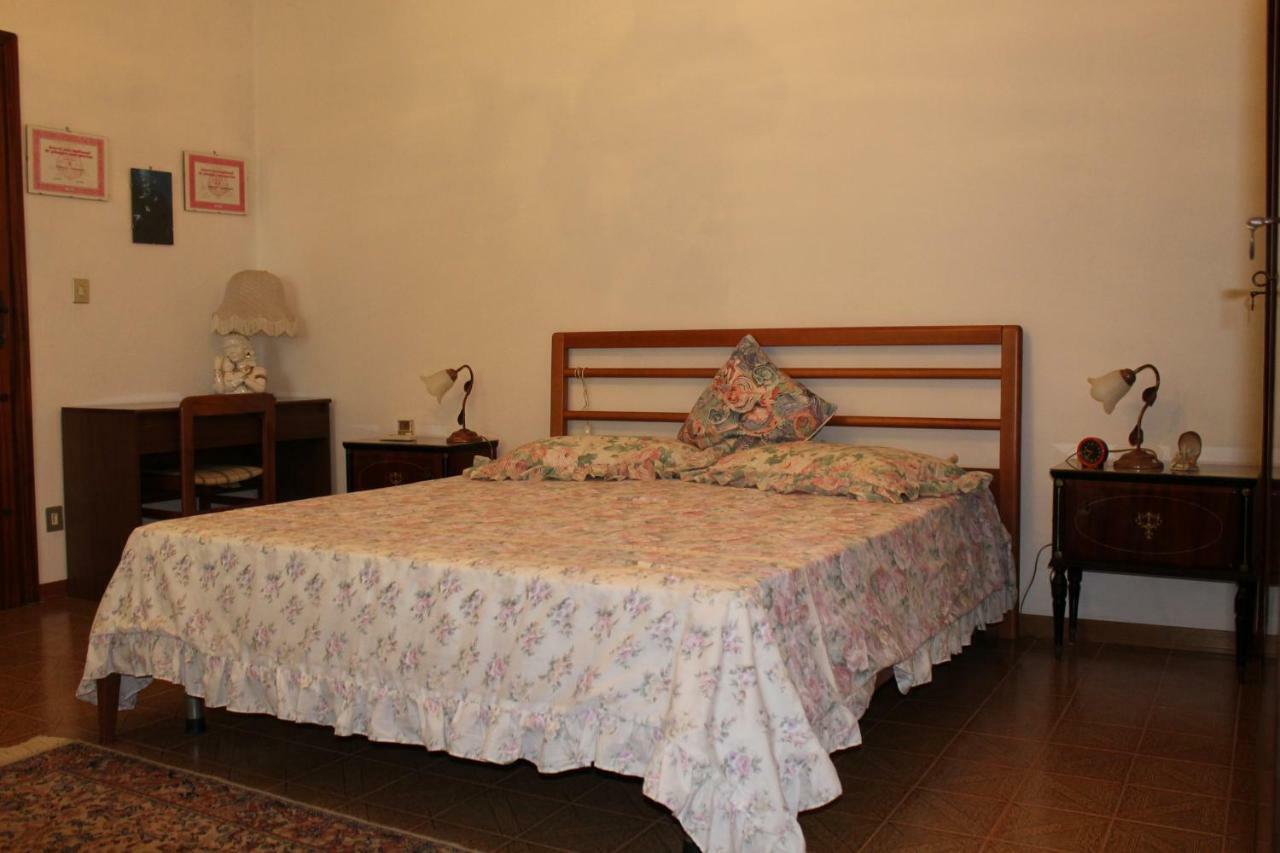 Tuscany Holiday Home Понтедера Экстерьер фото