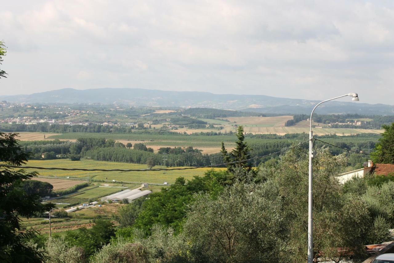 Tuscany Holiday Home Понтедера Экстерьер фото